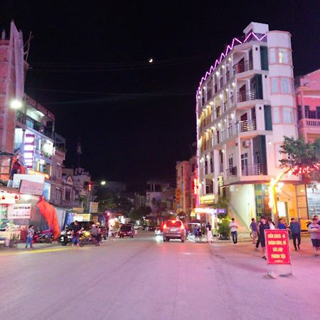 Thai Thinh Hotel Dồng Van Bagian luar foto