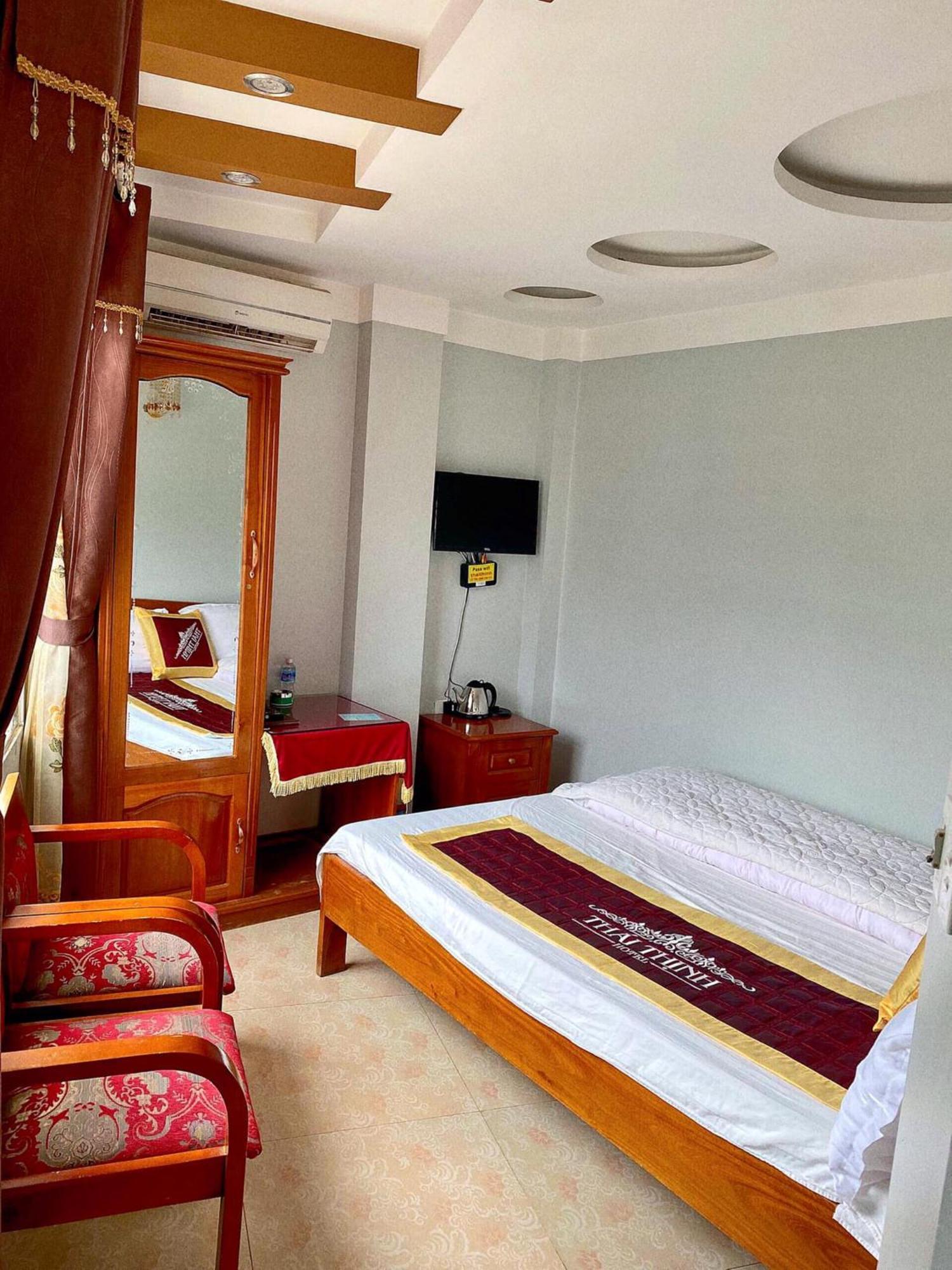 Thai Thinh Hotel Dồng Van Bagian luar foto