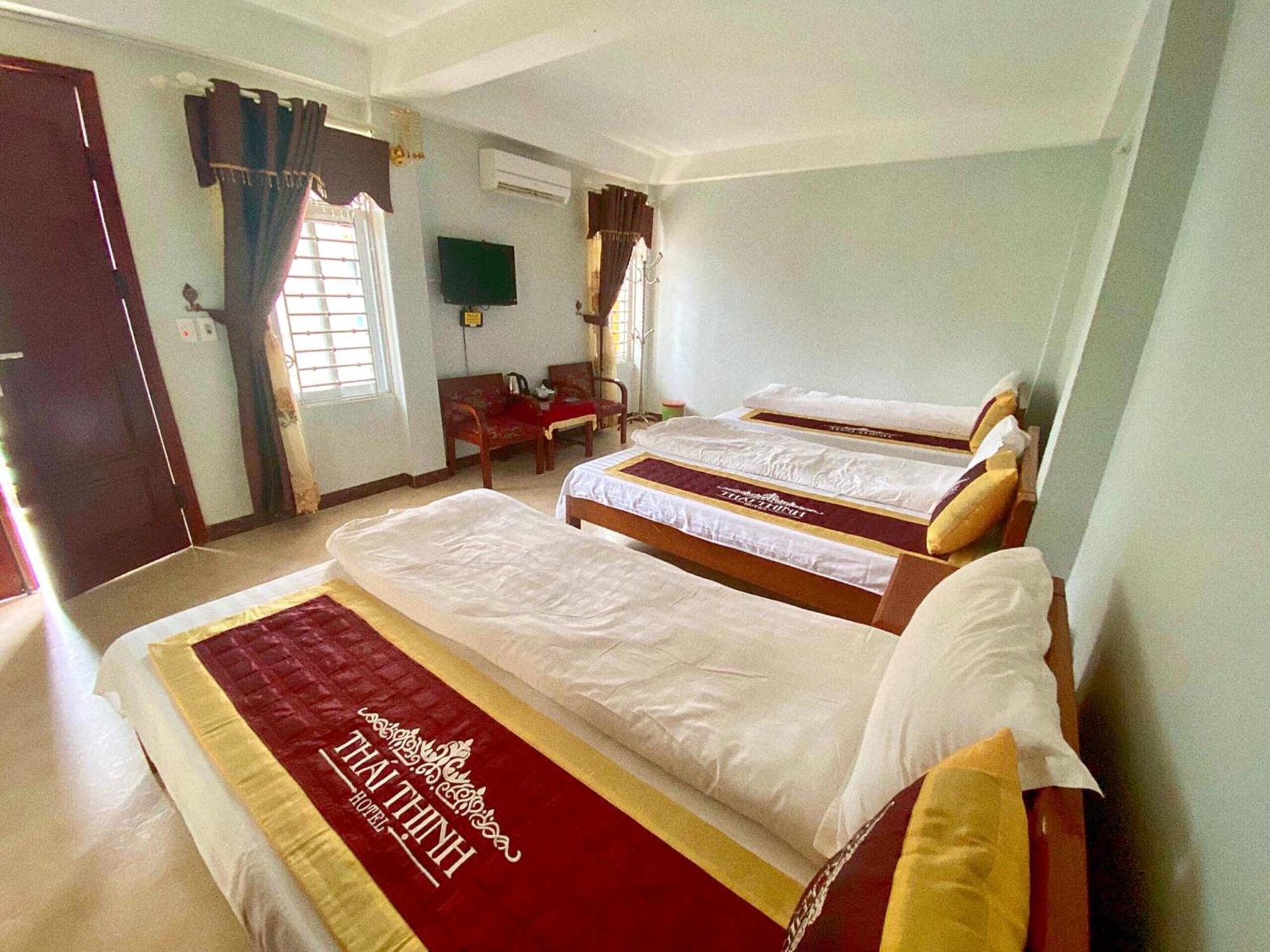 Thai Thinh Hotel Dồng Van Bagian luar foto