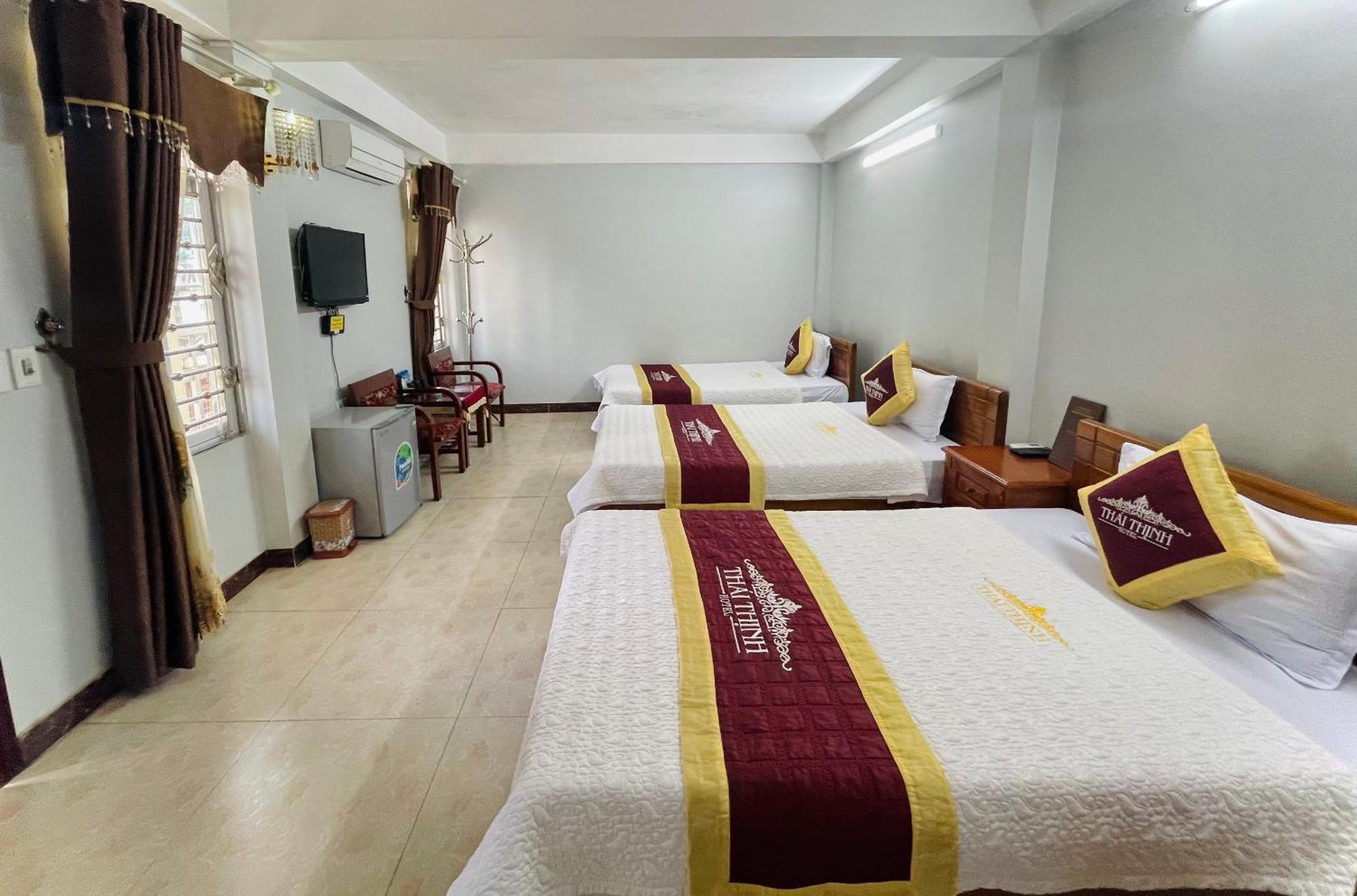 Thai Thinh Hotel Dồng Van Bagian luar foto